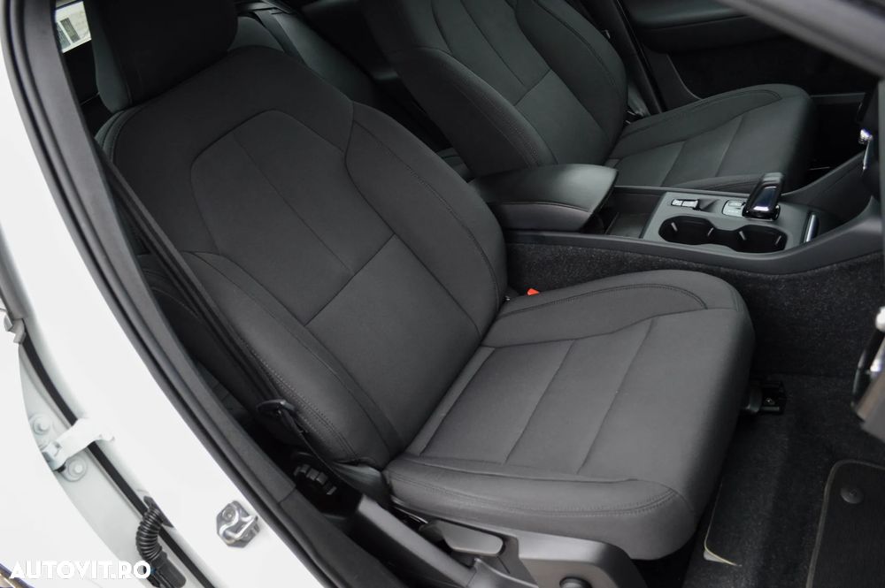 Volvo XC 40 T5 Recharge DKG Essential - 22