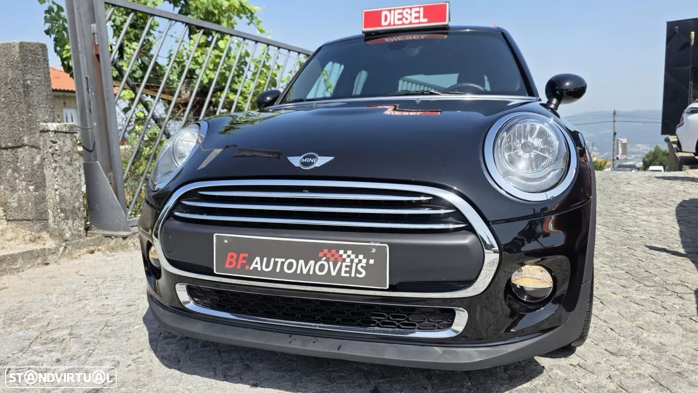 MINI 5 Portas One D - 4
