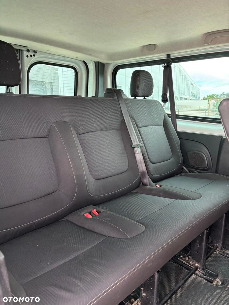 Renault Trafic Grand SpaceClass 2.0 dCi - 7