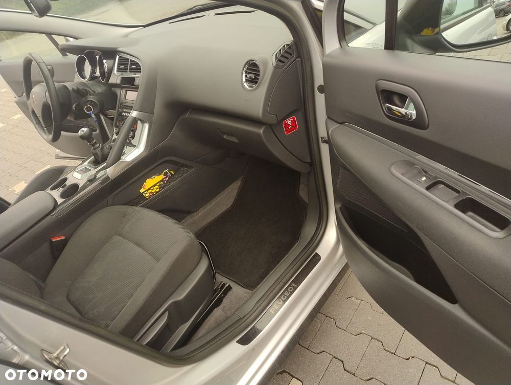 Peugeot 3008 HDi FAP 115 Active - 23