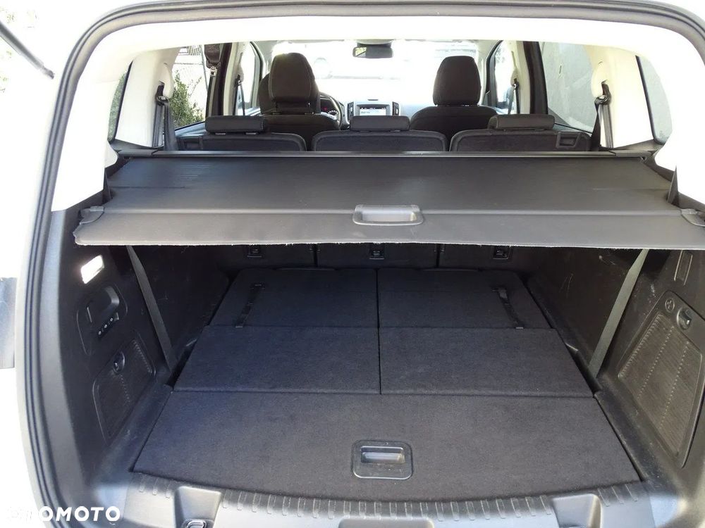 Ford S-Max - 35