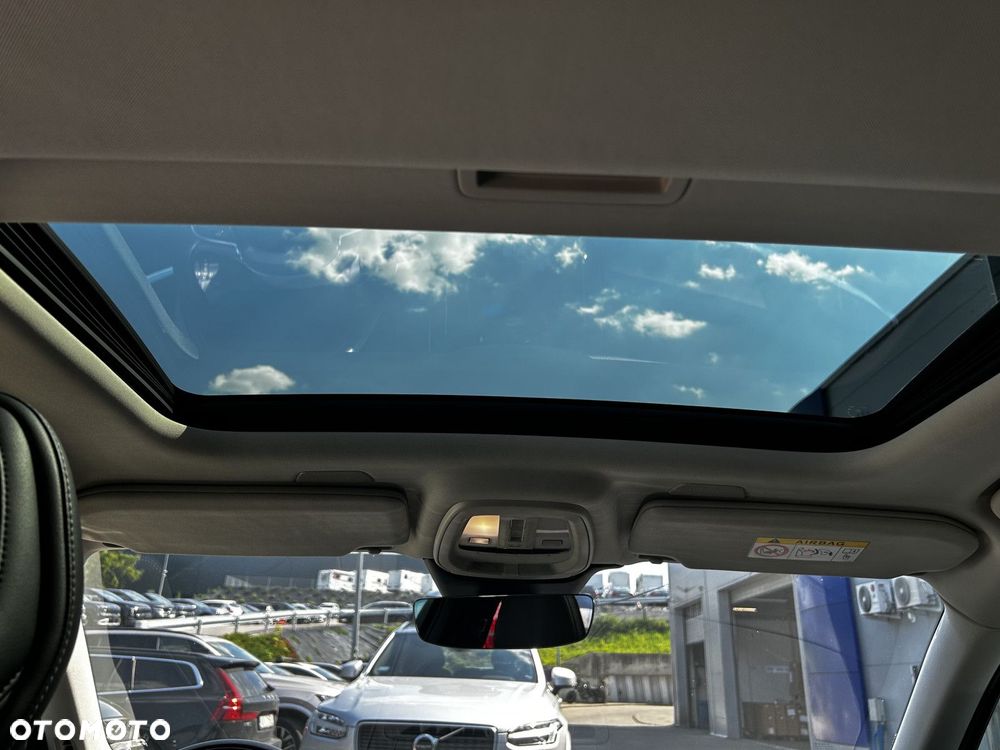 Volvo S90 - 29