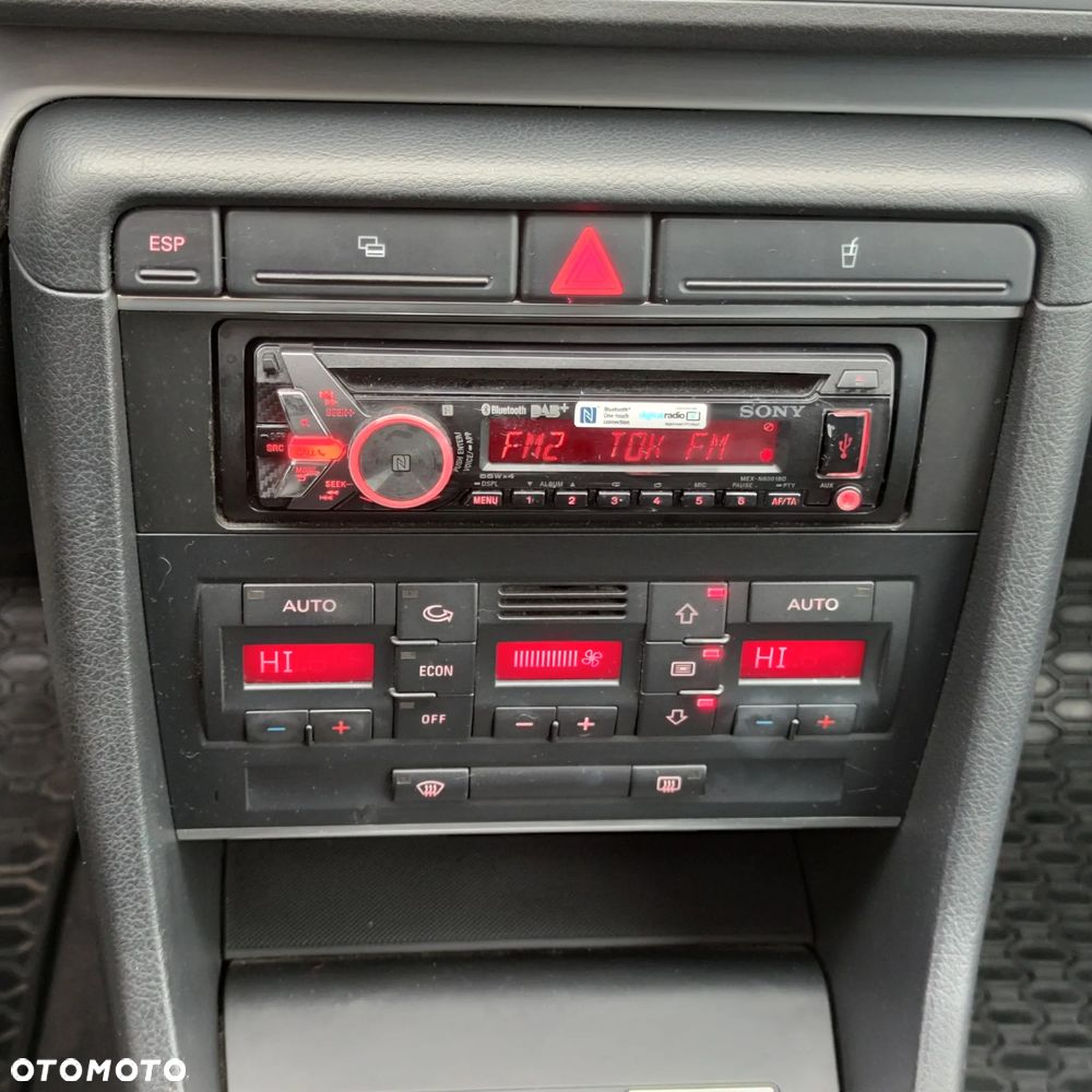 Audi A4 Avant 1.6 - 24