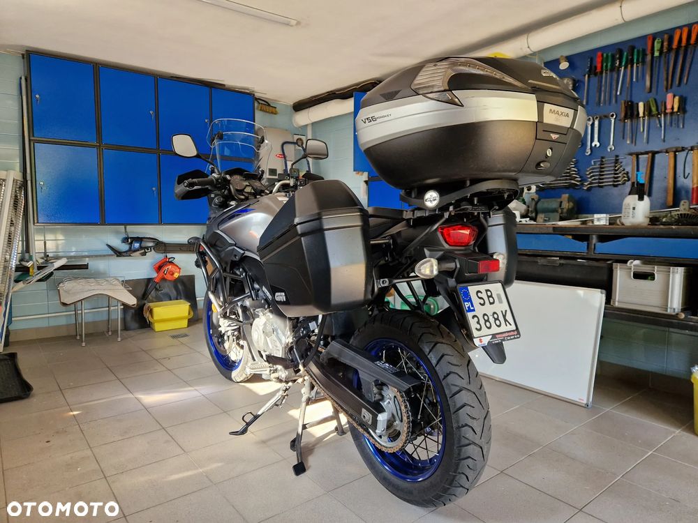 Suzuki V-STROM - 7