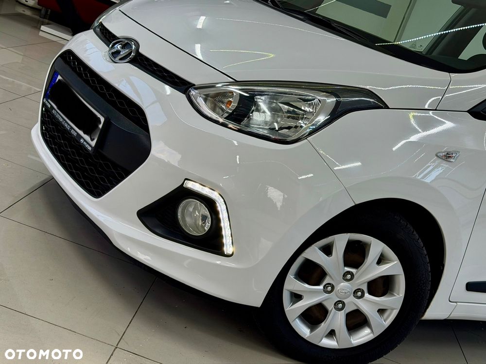 Hyundai i10 1.0 BlueDrive Premium - 18