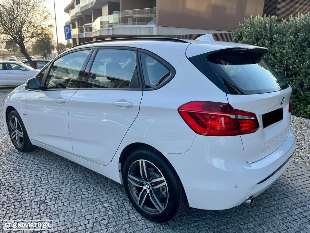 BMW 218 Active Tourer i Sport Line - 7