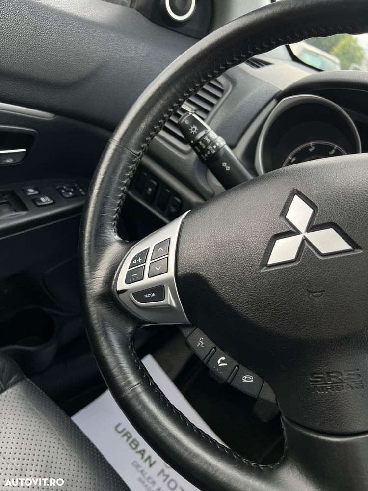 Mitsubishi ASX 1.8 DI-D 4WD Instyle - 24