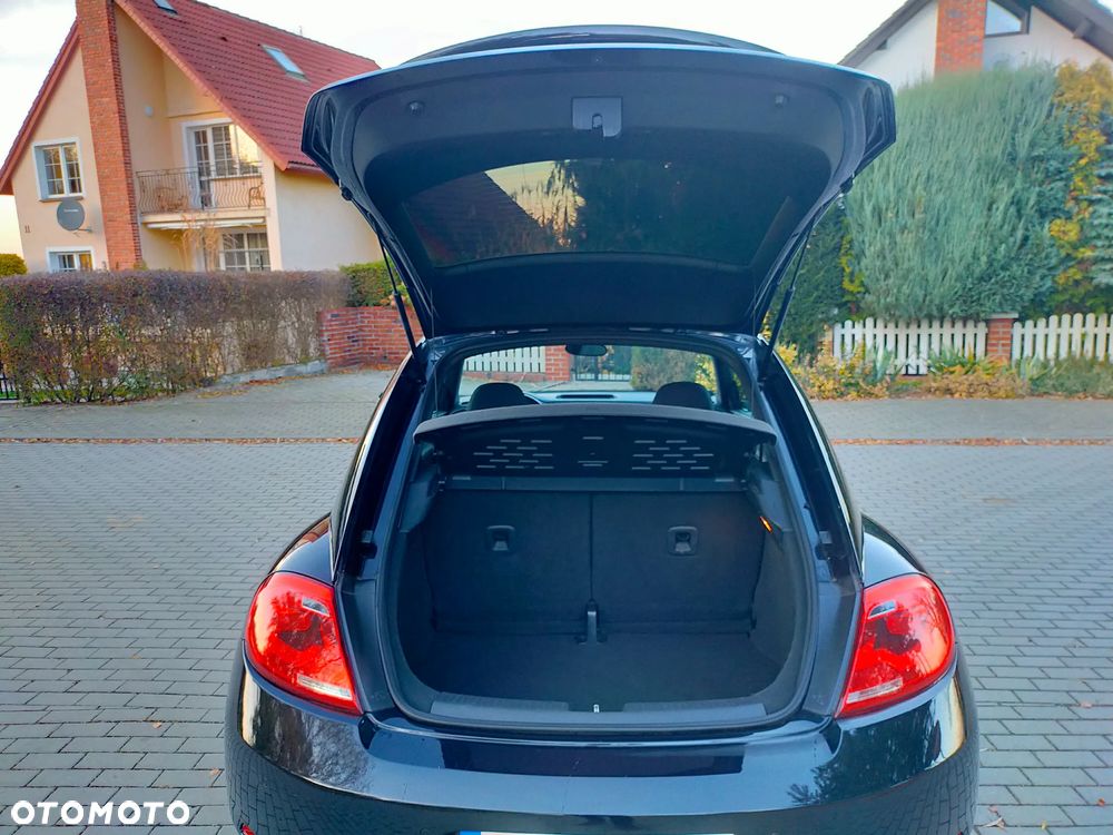 Volkswagen Beetle 1.6 TDI - 17