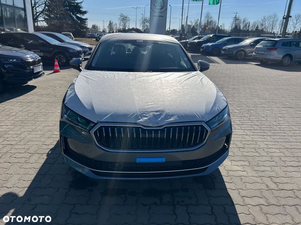 Skoda Superb 2.0 TDI SCR 4x4 L&K DSG - 6