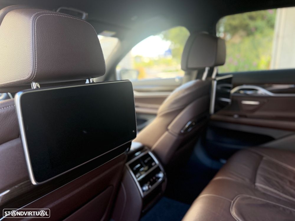 BMW 740 iH Active Hybrid - 11