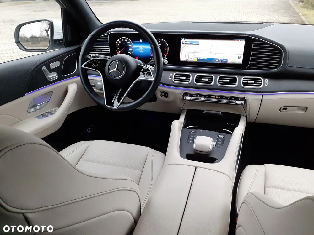 Mercedes-Benz GLE 300 d 4-Matic - 26