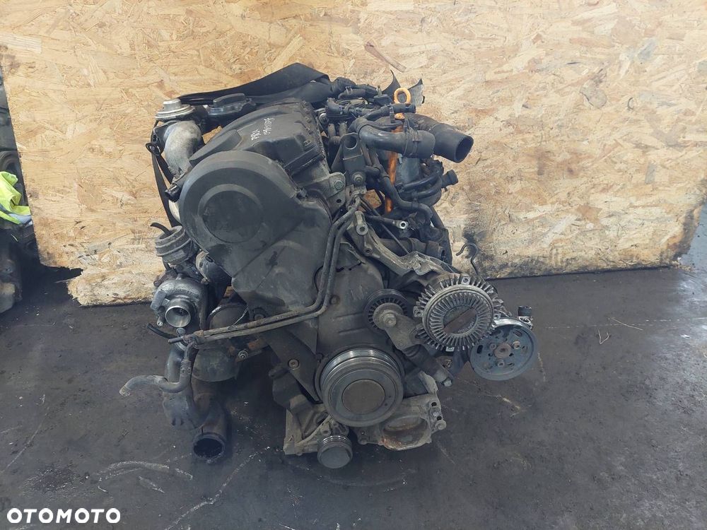 SILNIK DIESEL + POMPOWTRYSKI TURBO PASSAT B5 1.9 TDI AJM 028145702H - 4