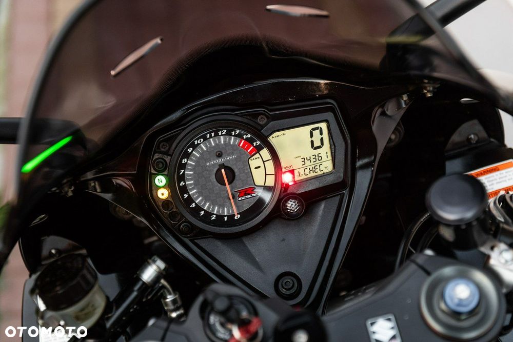 Suzuki GSX-R - 9