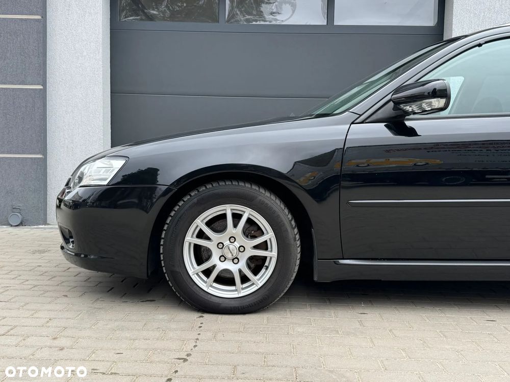 Subaru Legacy - 10