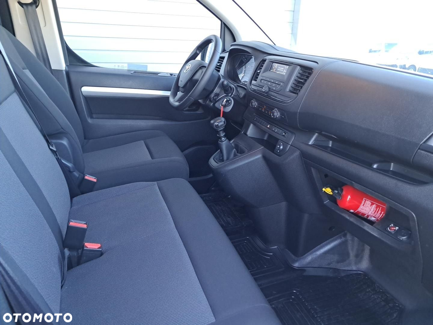 Toyota PROACE - 13
