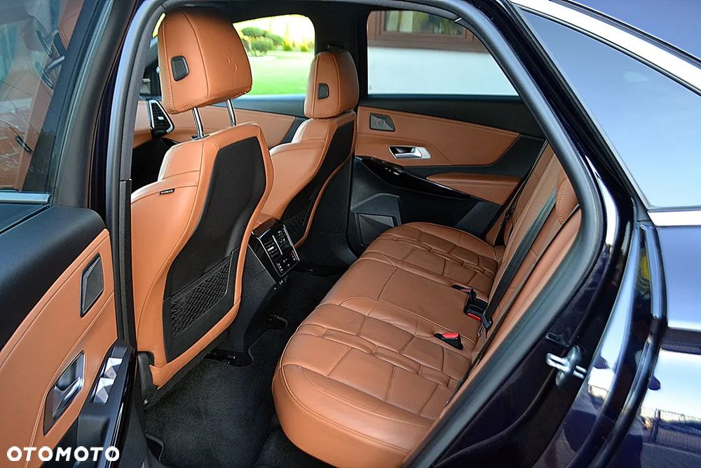 DS Automobiles DS 7 Crossback - 12