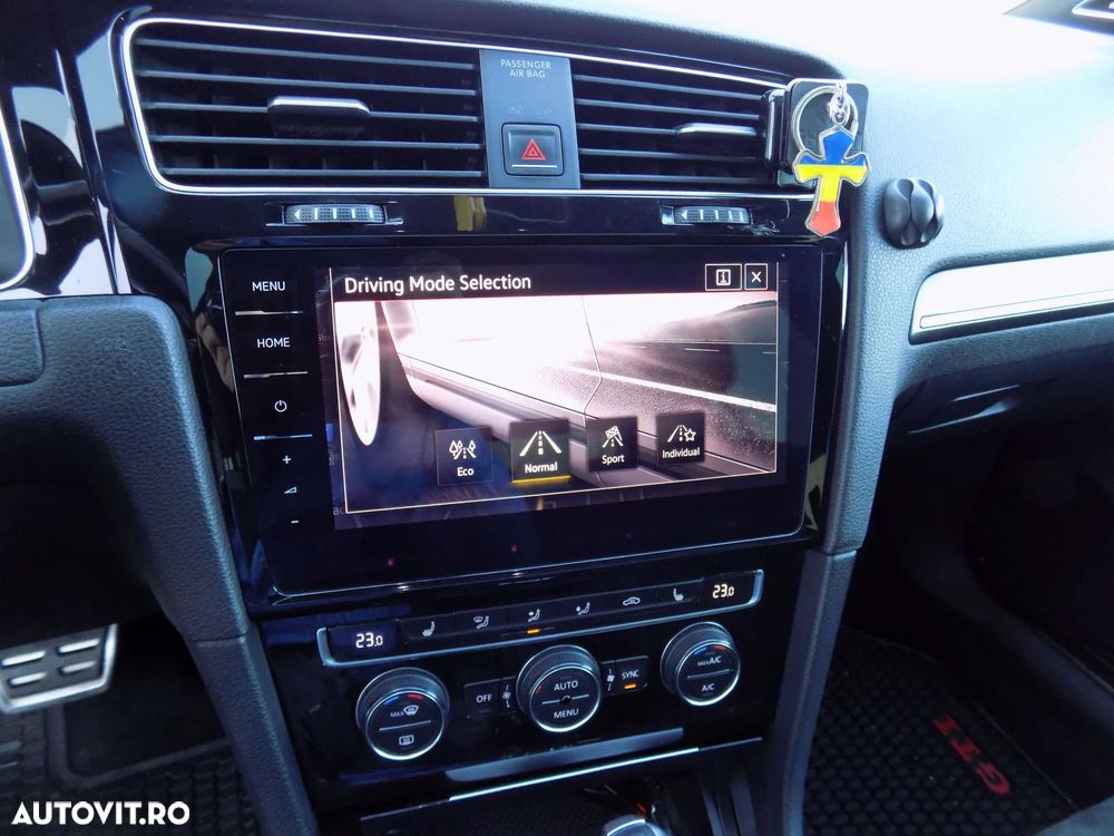 Volkswagen Golf 2.0 TSI DSG GTI - 19