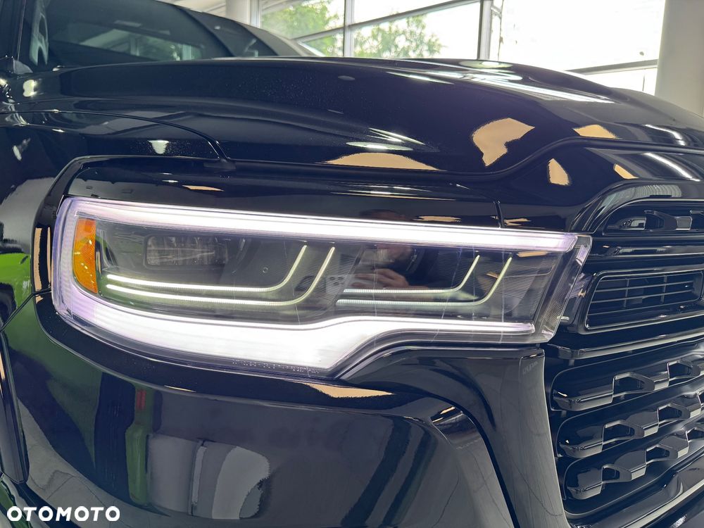 Dodge RAM - 6