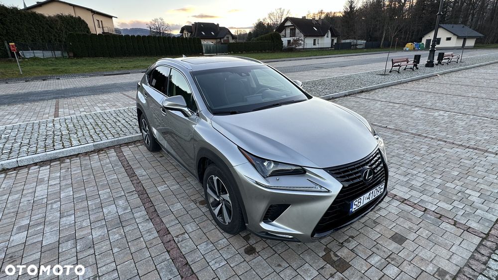 Lexus NX 300h Elite AWD - 5