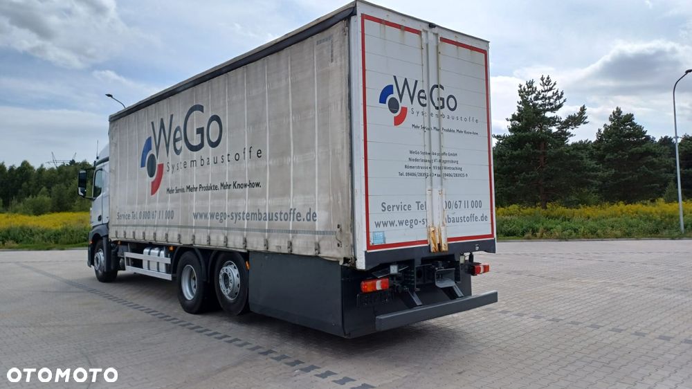 Mercedes-Benz Actros - 6