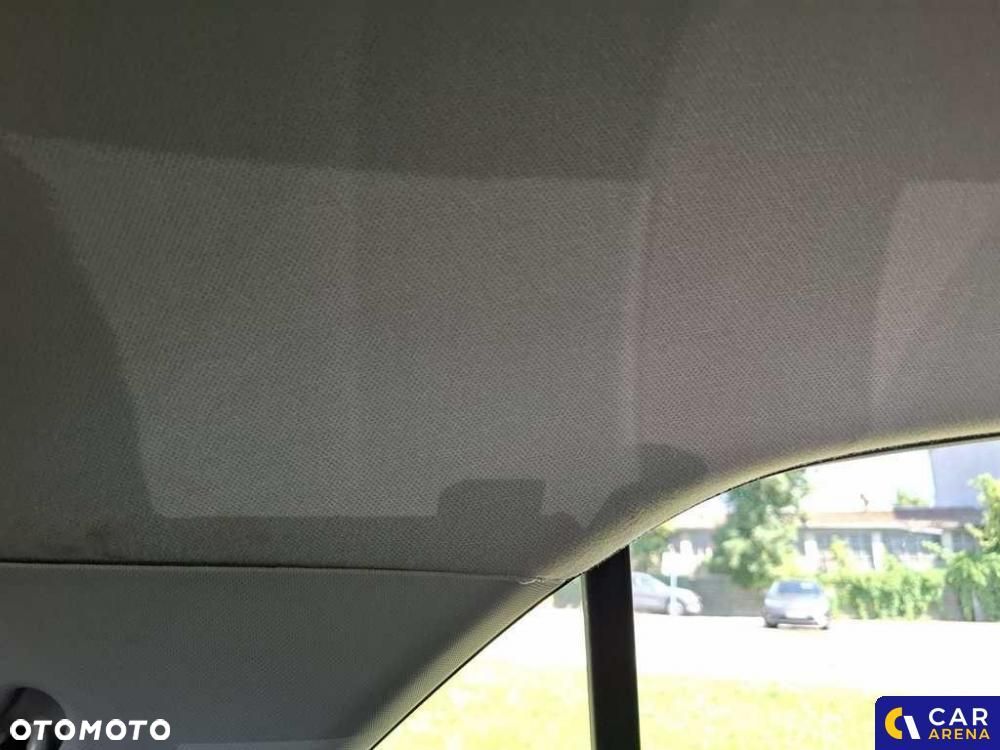 Kia Rio - 35