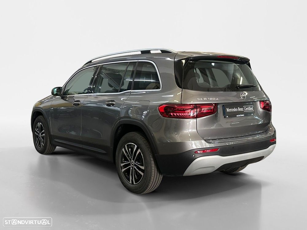 Mercedes-Benz GLB 180 d — fotografia 3
