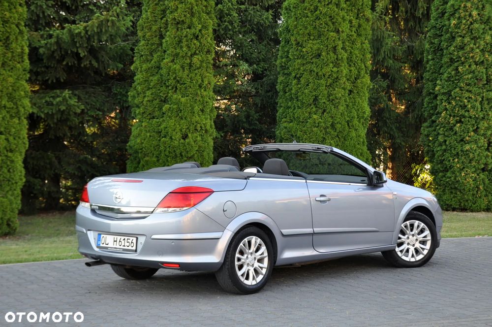 Opel Astra 1.6 Edition 111 Jahre - 7