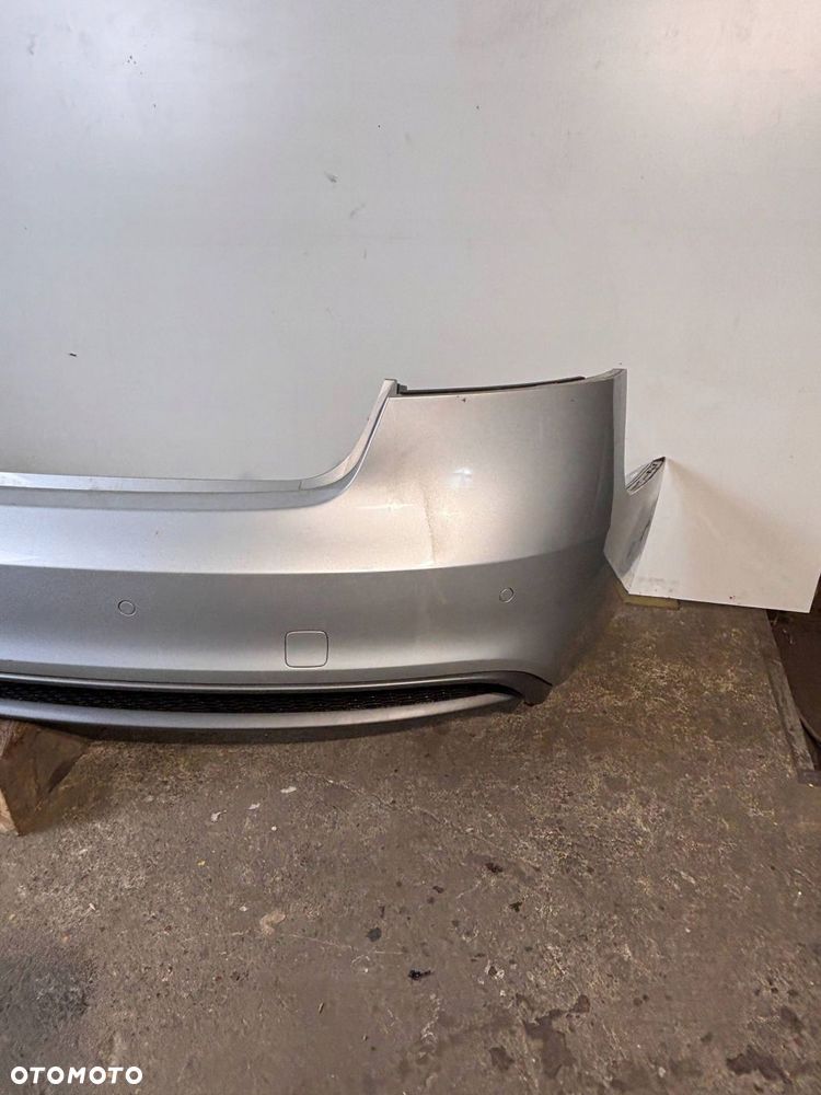 Audi A5 8T 8F 11-16 8T0 807 511 L Zderzak tylny S-LINE Z DYFUZOREM - 3