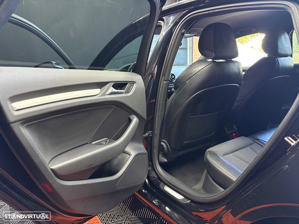 Audi A3 Limousine 2.0 TDI S-line - 35