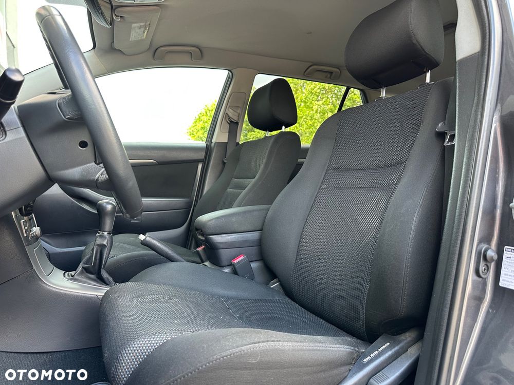 Toyota Avensis 2.0 VVT-i Prestige Premium - 5