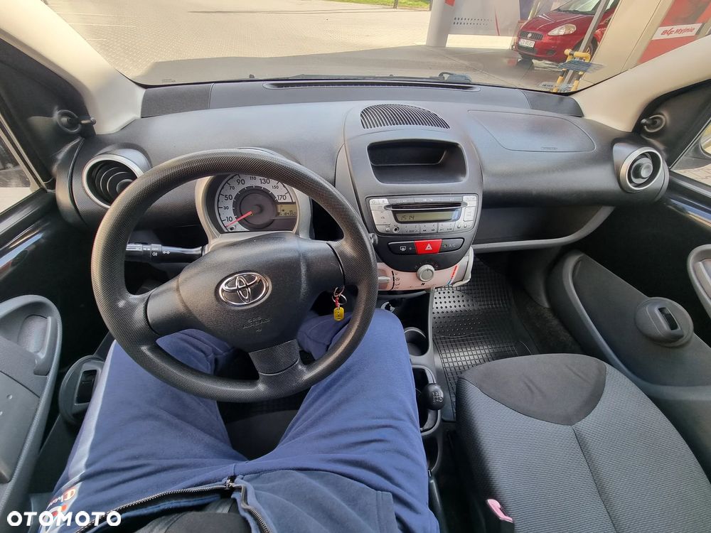 Toyota Aygo 1.0 VVT-i Black - 24