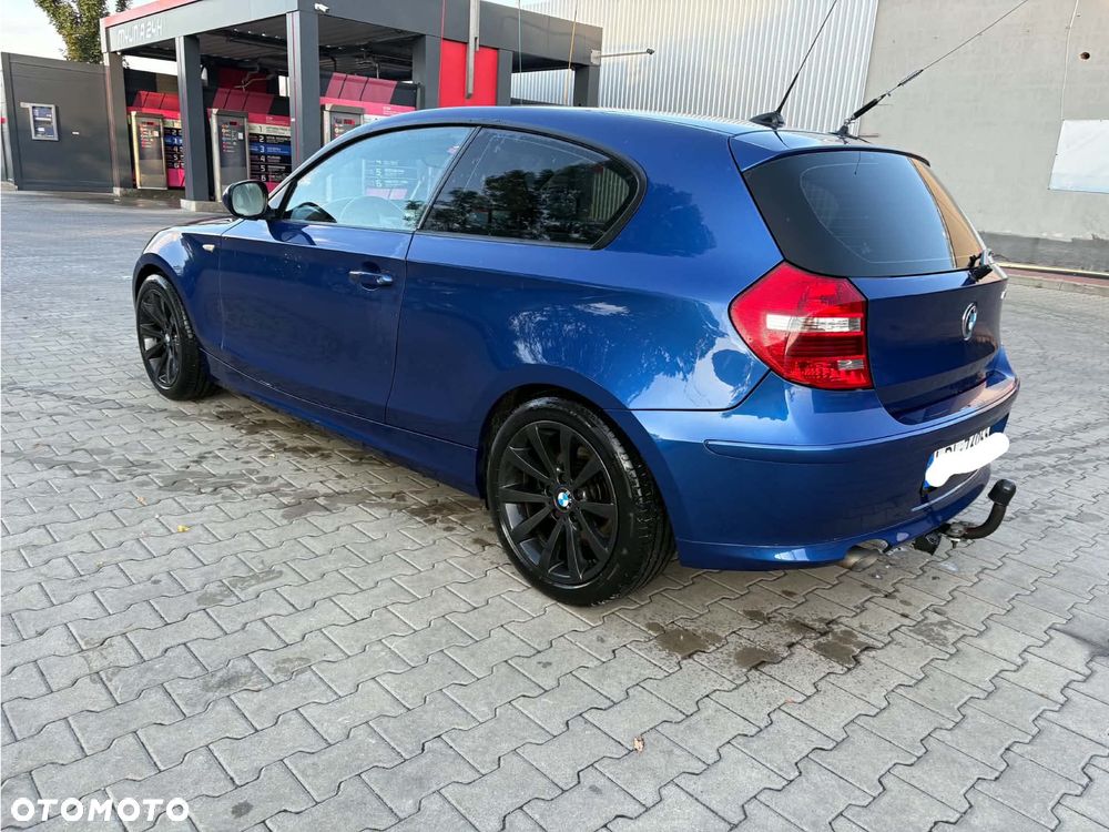 BMW 1 Series 2011 photo 3