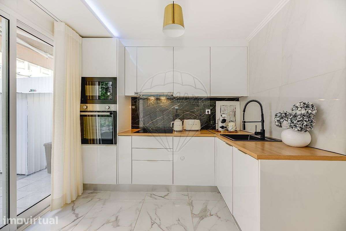 Apartamento T1 para venda - Grande imagem: 2/22
