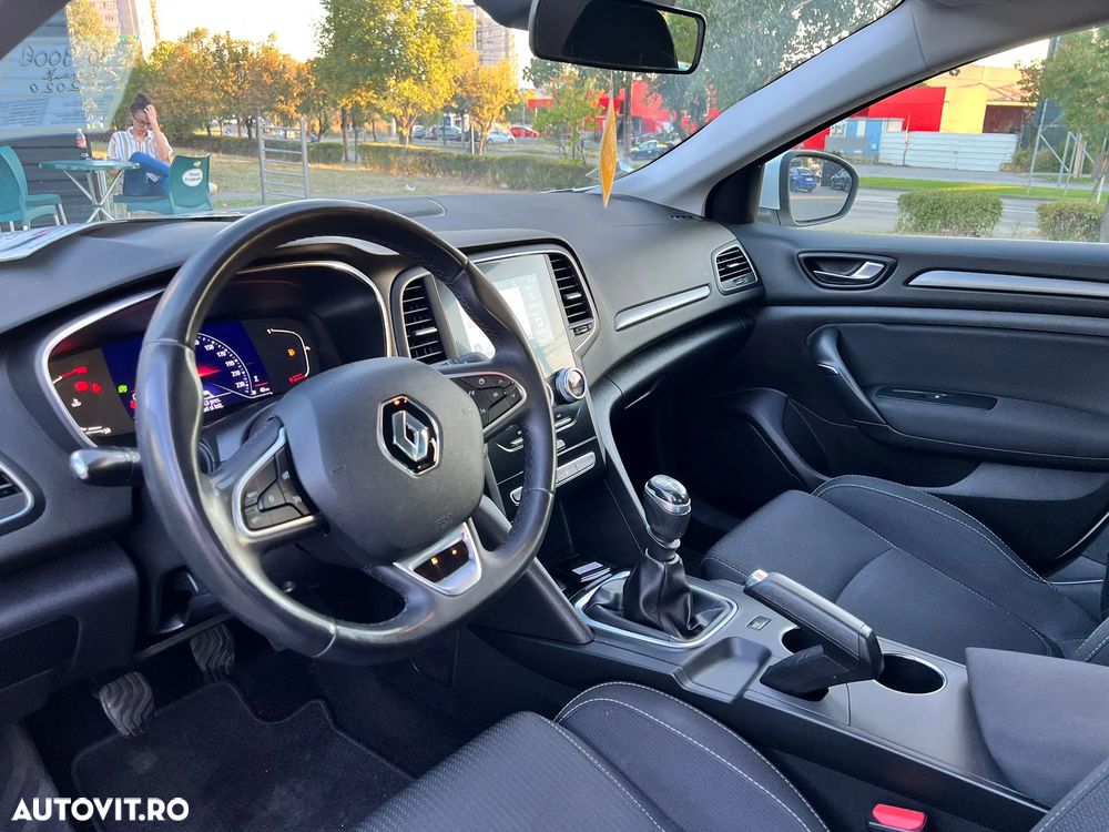 Renault Megane Blue dCi 116 Intens - 19