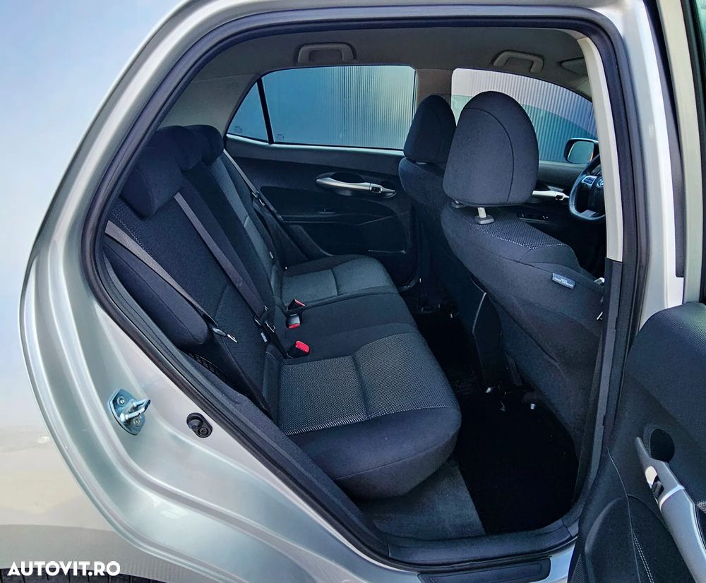 Toyota Auris - 15
