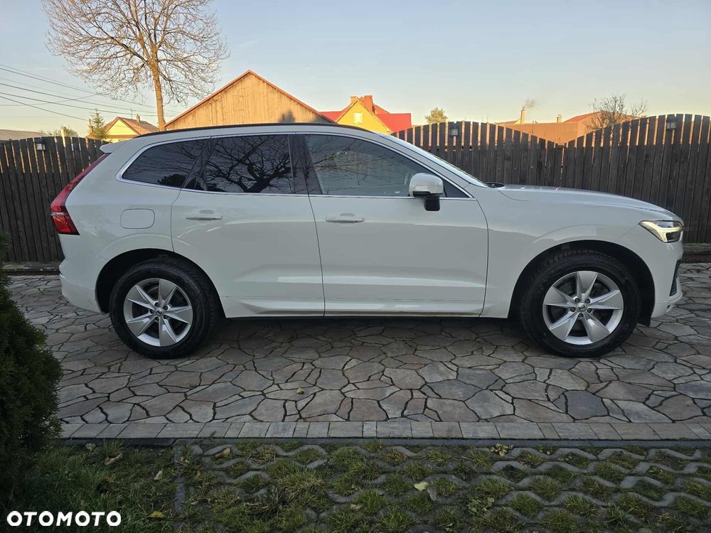 Volvo XC 60 D4 Momentum Pro - 1