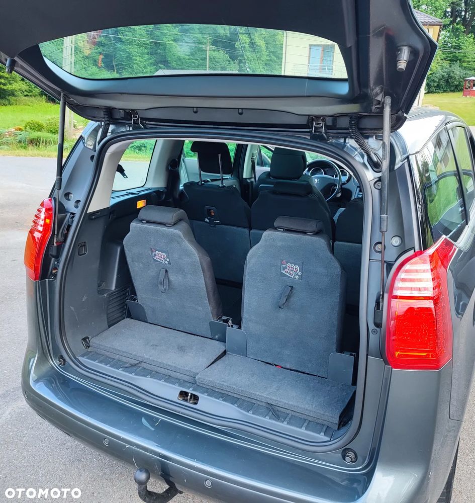 Peugeot 5008 120 VTi Premium - 36