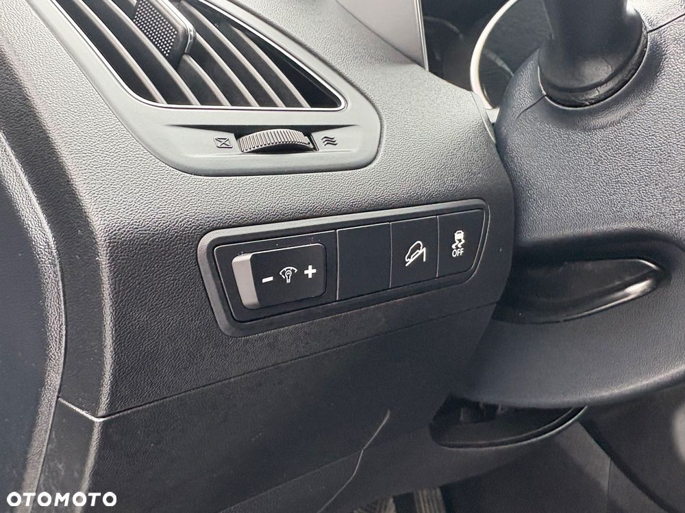 Hyundai ix35 1.7 CRDi Premium 2WD - 27