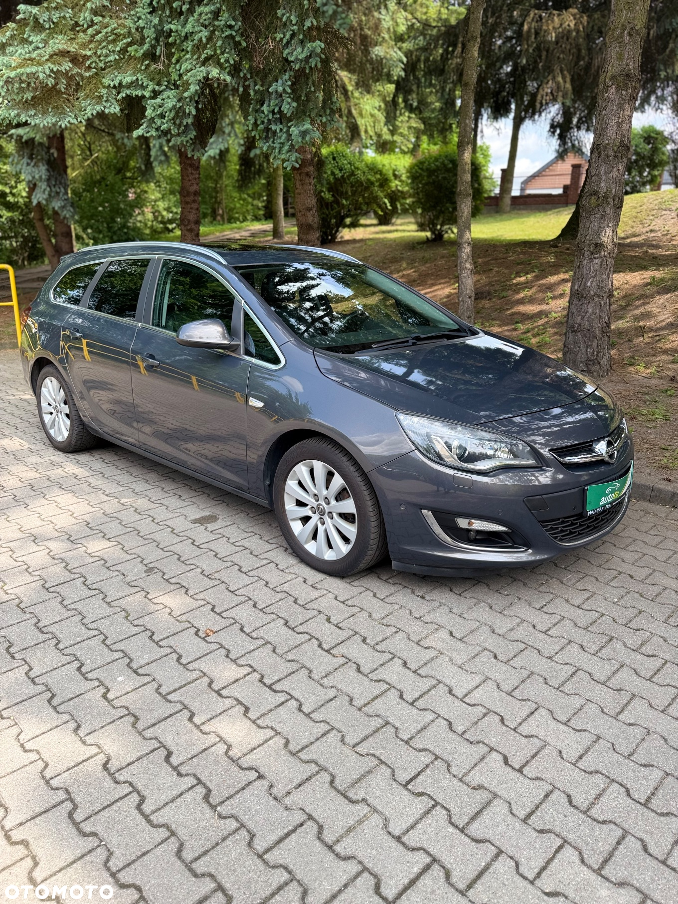 Opel Astra 1.7 CDTI DPF Cosmo - 8