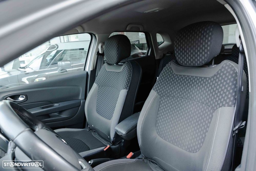 Renault Captur 1.5 dCi Exclusive - 10