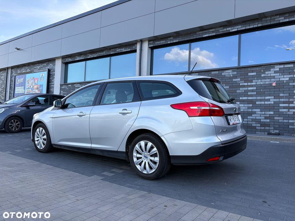 Ford Focus 1.5 TDCi Titanium - 6