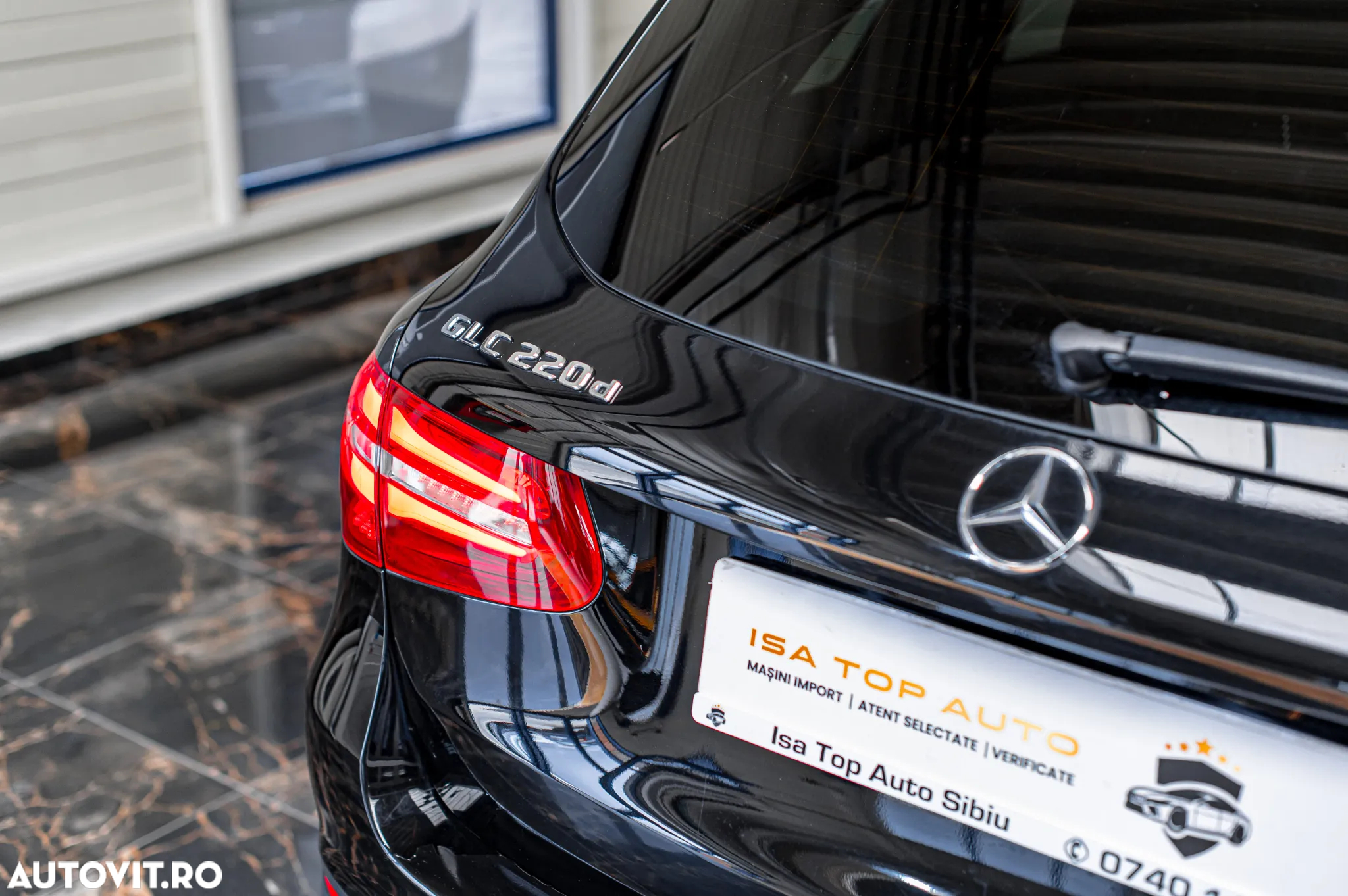 Mercedes-Benz GLC 220 d 4Matic 9G-TRONIC - 27