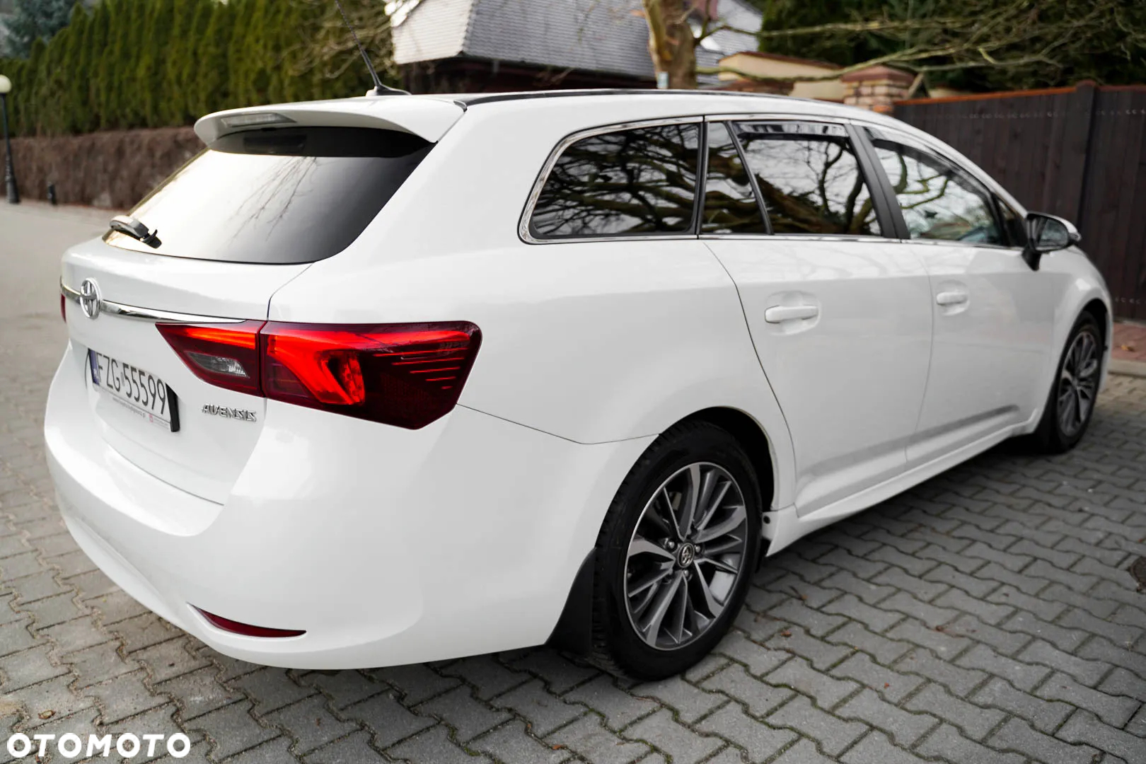 Toyota Avensis 2.0 D-4D Prestige - 18