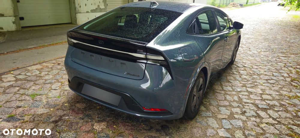 Toyota Prius 2.0 Hybrid Executive - 8
