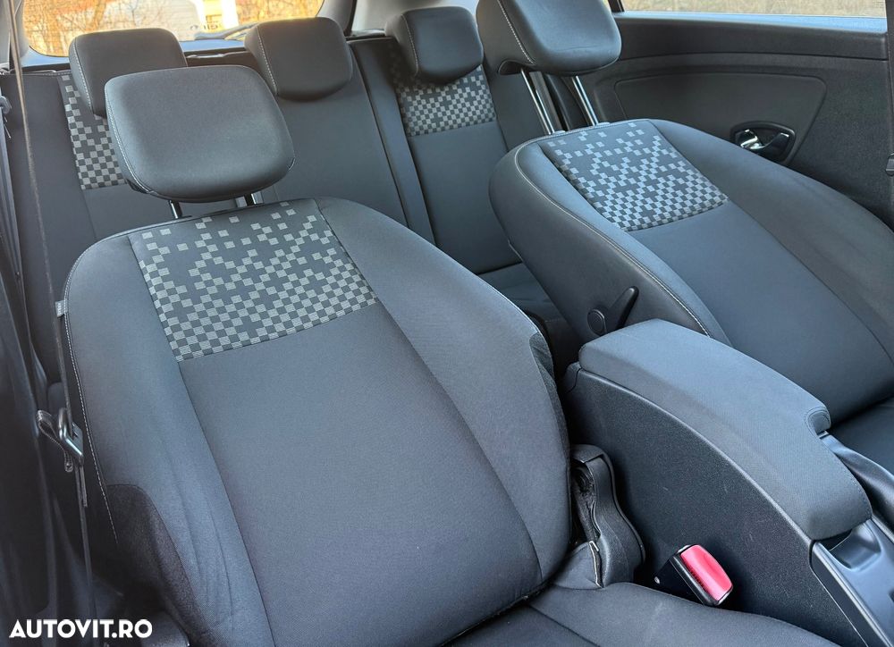 Renault Megane dCi 110 FAP Expression - 13