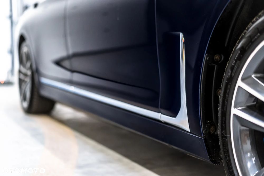 BMW Seria 7 740Li xDrive - 11