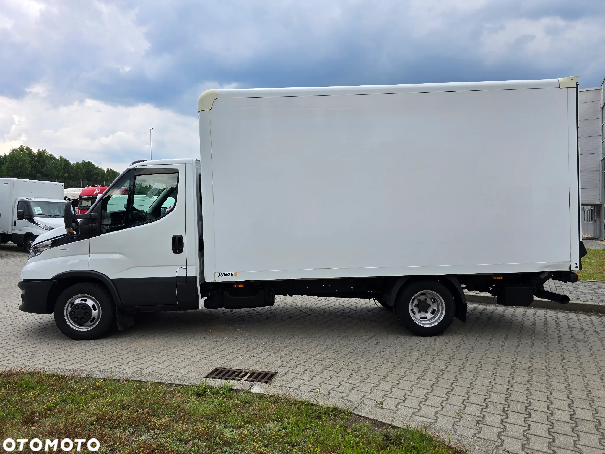 Iveco DAILY 35C16 Kontener - 8
