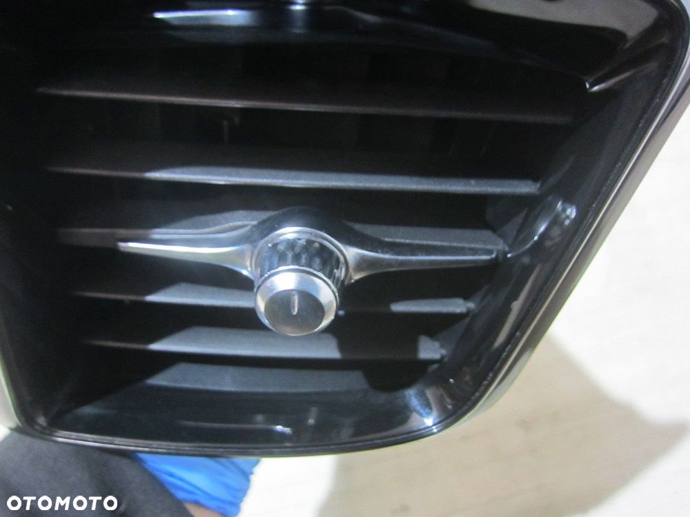 VOLVO XC60 II XC 60 LEWA KRATKA KIEROWCY DESKI KONSOLI NAWIEWU 31417691 - 4