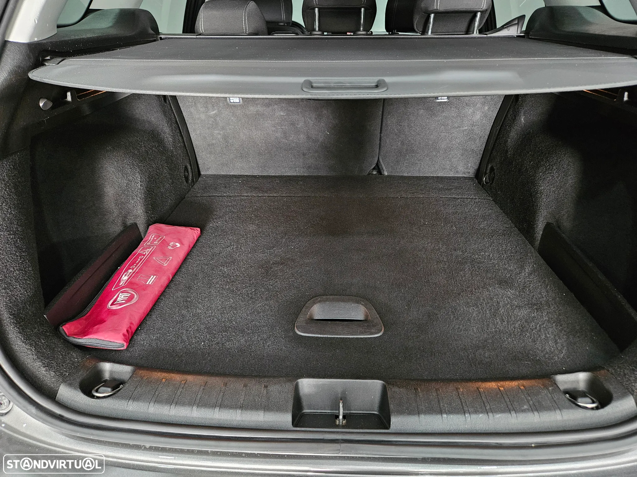 Fiat Tipo Station Wagon 1.3 M-Jet Lounge J17 - 24