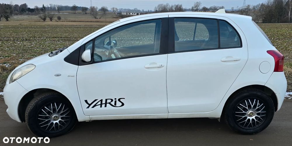 Toyota Yaris 1.4 D-4D Prestige - 3